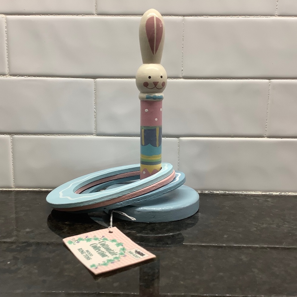Rabbit Wood Ring Toss w/3 Rings
